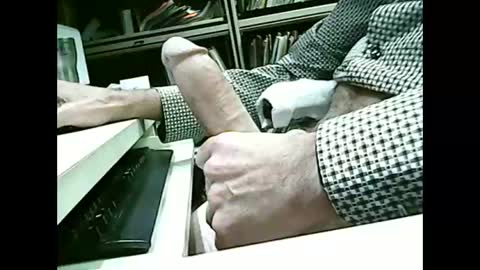 01quebecboy69 online show from October 22, 2:50 pm