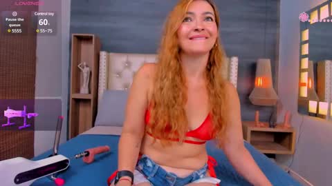 Snapshot of 01victoria chatting on March 8, 12:41 pm 01victoria online show from March 8, 12:41 pm