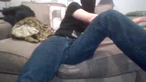Snapshot of 029719 chatting on October 25, 9:42 pm Cute boi online show from October 25, 9:42 pm