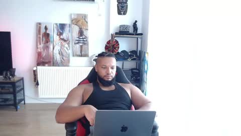 Kingsley online show from April 14, 4:46 pm