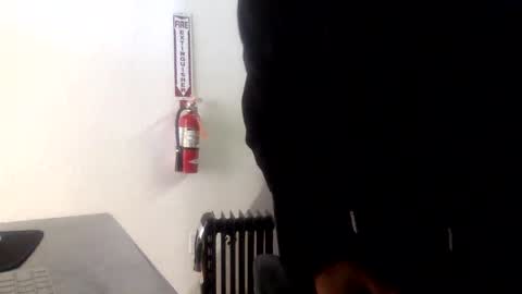 Snapshot of 0bigdickmick chatting on December 18, 5:00 pm PeterGrandee online show from December 18, 5:00 pm