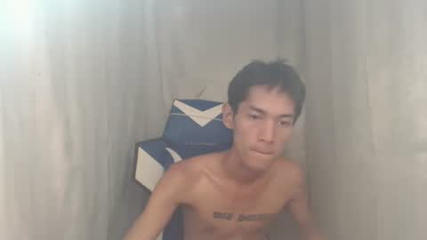 Snapshot of 0cir_asiansatisfy chatting on May 24, 9:09 pm RICK online show from May 24, 9:09 pm