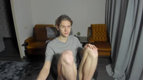 Snapshot of 0verlandd chatting on January 11, 12:07 pm Adam online show from January 11, 12:07 pm