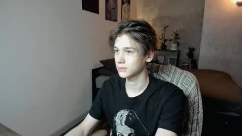 Adam online show from December 5, 11:19 am