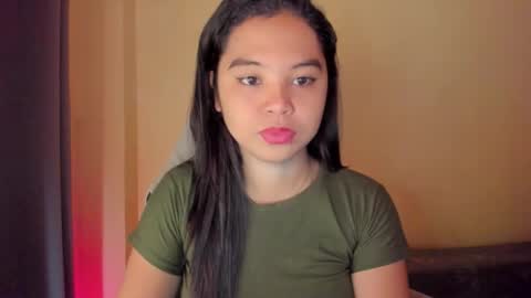 0wwlo0k online show from October 7, 4:31 am