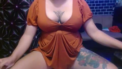  i am trixie im Your Selfsucking Mistress  online show from March 29, 2:33 am
