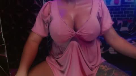  i am trixie im Your Selfsucking Mistress  online show from June 25, 2:00 am
