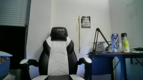 11inchtattedtrinibad online show from November 9, 6:23 am