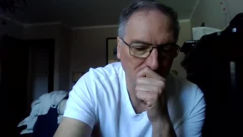 Snapshot of 123456ant chatting on March 1, 3:27 pm 123456ant online show from March 1, 3:27 pm