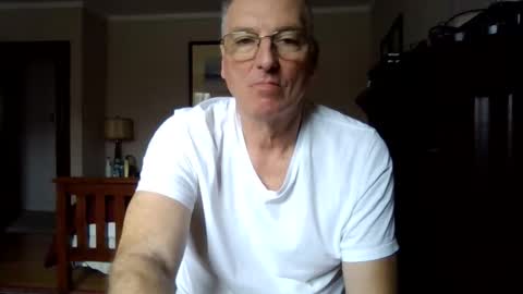 123456ant online show from April 15, 6:59 pm