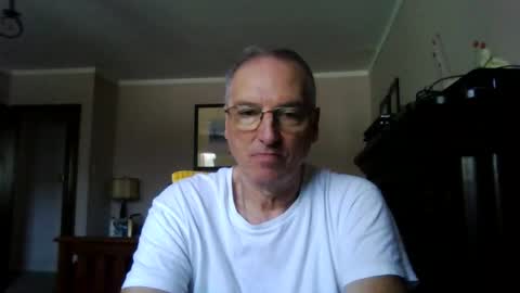 Snapshot of 123456ant chatting on April 22, 3:13 pm 123456ant online show from April 22, 3:13 pm