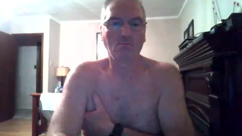 Snapshot of 123456ant chatting on August 3, 1:37 am 123456ant online show from August 3, 1:37 am