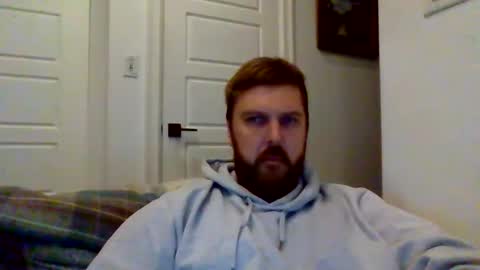 Snapshot of 123holt123 chatting on December 4, 2:20 am 123holt123 online show from December 4, 2:20 am