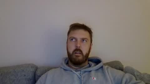 Snapshot of 123holt123 chatting on February 2, 10:52 pm 123holt123 online show from February 2, 10:52 pm