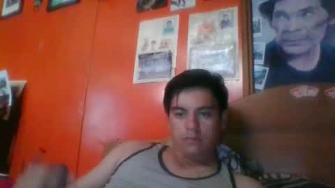 Snapshot of 12agus98 chatting on January 5, 6:24 pm 12agus98 online show from January 5, 6:24 pm