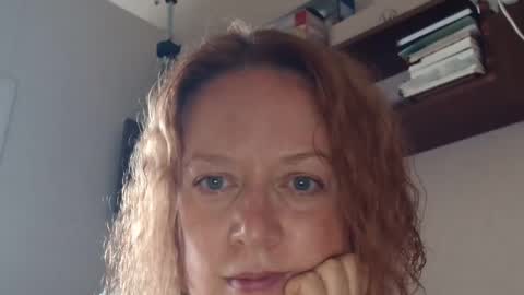 12ennie online show from September 12, 6:24 am