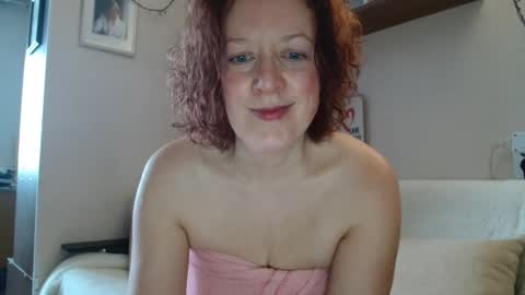 12ennie online show from February 12, 7:14 am