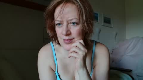 12ennie online show from April 7, 7:20 am