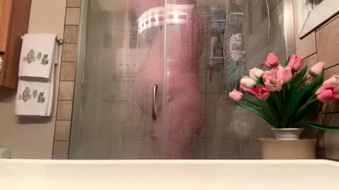 Snapshot of 12sil chatting on March 23, 12:53 pm 12sil online show from March 23, 12:53 pm