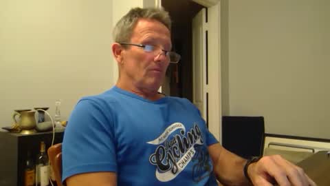 13glanmorfa online show from February 23, 5:38 am