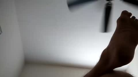 Snapshot of 13shucky chatting on February 27, 5:46 pm luv to cum online show from February 27, 5:46 pm