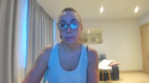 Snapshot of 14risha chatting on February 2, 6:56 am 14risha online show from February 2, 6:56 am