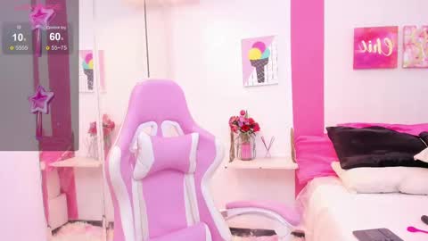 Scarlette  online show from February 27, 3:36 am