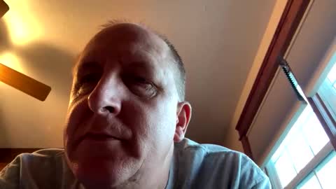 Snapshot of 16510 chatting on September 29, 11:37 am 16510 online show from September 29, 11:37 am