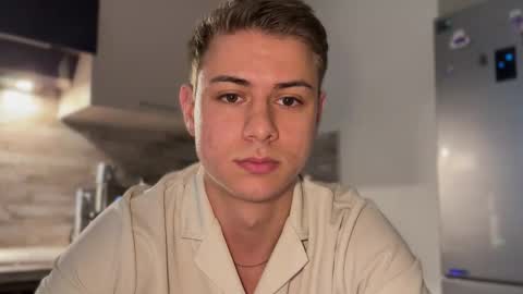 Lance online show from October 14, 11:22 am