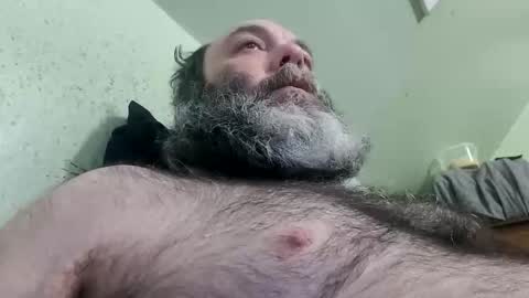 Snapshot of 18hrjerker chatting on April 5, 3:36 am 18hrjerker online show from April 5, 3:36 am