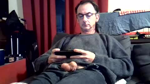 Snapshot of 18remy45 chatting on June 10, 7:02 pm 18remy45 online show from June 10, 7:02 pm