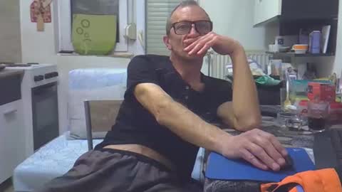 1973man online show from February 26, 9:14 pm