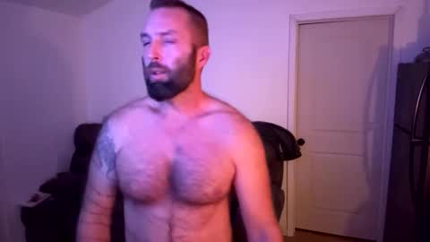 Snapshot of 1981thor chatting on December 21, 11:39 am 1981thor online show from December 21, 11:39 am