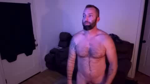 Snapshot of 1981thor chatting on December 22, 8:00 am 1981thor online show from December 22, 8:00 am