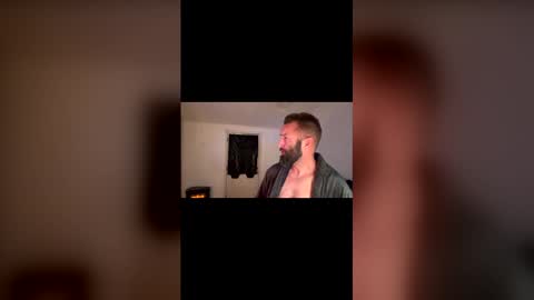 Snapshot of 1981thor chatting on February 25, 11:42 am 1981thor online show from February 25, 11:42 am