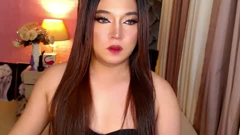 Ekang online show from March 3, 8:43 pm