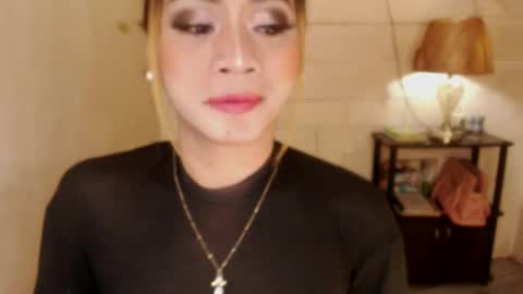 Snapshot of 1bigsurprise4you chatting on February 13, 9:49 pm angel online show from February 13, 9:49 pm