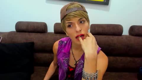 anonymous model online show from November 22, 7:24 pm