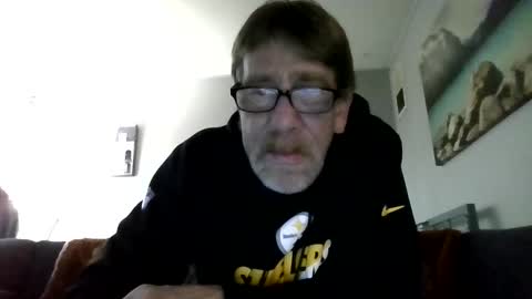 Snapshot of 1hunglo101 chatting on November 16, 10:04 pm 1hunglo101 online show from November 16, 10:04 pm