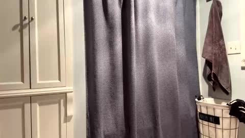 Snapshot of 1hunglo412 chatting on September 30, 2:16 am 1hunglo412 online show from September 30, 2:16 am