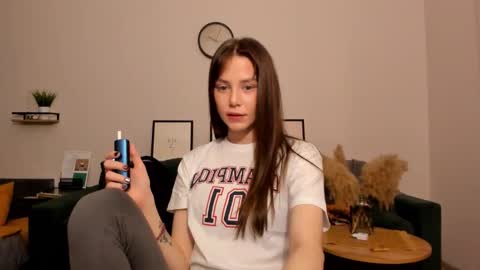 Snapshot of 1i1ypa1mer chatting on March 6, 8:38 pm Lily 3 online show from March 6, 8:38 pm