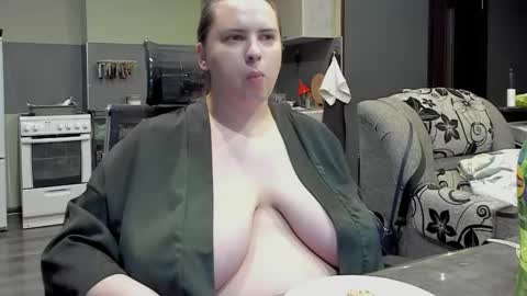 1LINDSEY1 online show from March 4, 2:17 am