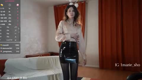 Marie online show from March 28, 6:29 pm