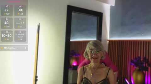 Snapshot of 1miss_monserrate chatting on May 9, 2:00 pm Miss Monserrate online show from May 9, 2:00 pm