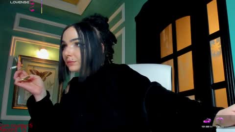 Snapshot of 1munique chatting on January 18, 9:45 pm Moona online show from January 18, 9:45 pm