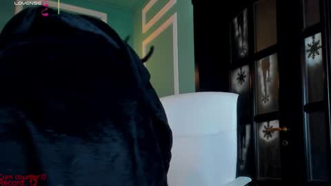 Snapshot of 1munique chatting on January 19, 6:21 pm Moona online show from January 19, 6:21 pm