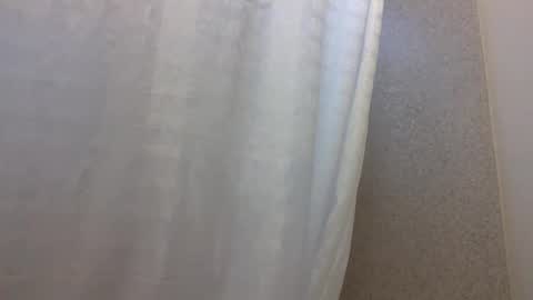 Snapshot of 1nastya8 chatting on November 5, 7:36 pm TheShyOne18 online show from November 5, 7:36 pm