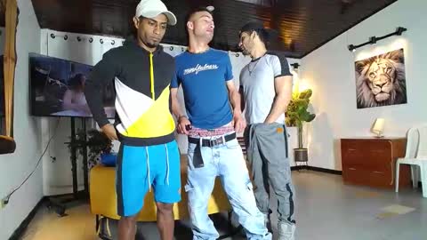 pushman online show from April 1, 11:44 am