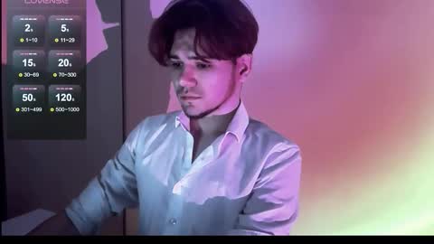 1roberttt online show from November 4, 9:36 pm