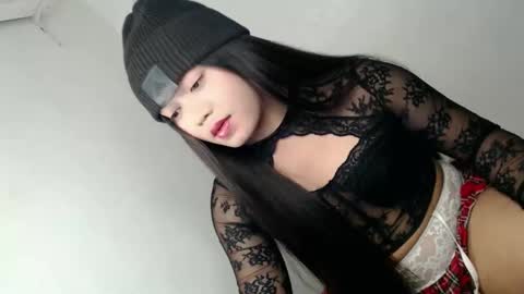 1sexy_kim69 online show from January 9, 12:52 pm